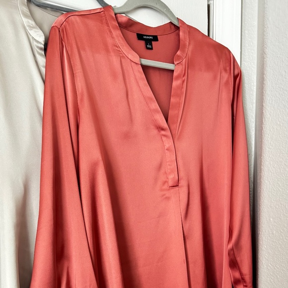 NWOT Alfani Silky Blouse (Pumpkin/Melon color) Size L - Picture 1 of 7